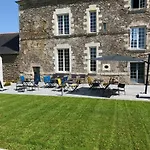 Chateau De La Garnison 3* אורוואולט