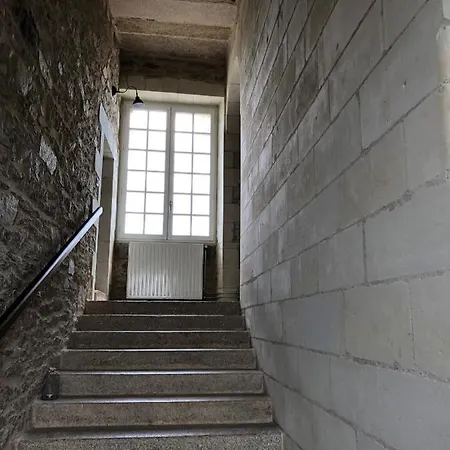 Chateau De La Garnison Nocleg ze śniadaniem 3*