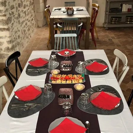 Chateau De La Garnison ベッド・アンド・ブレックファスト 3*