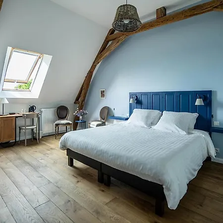 Alojamento de Acomodação e Pequeno-almoço Château De La Garnison