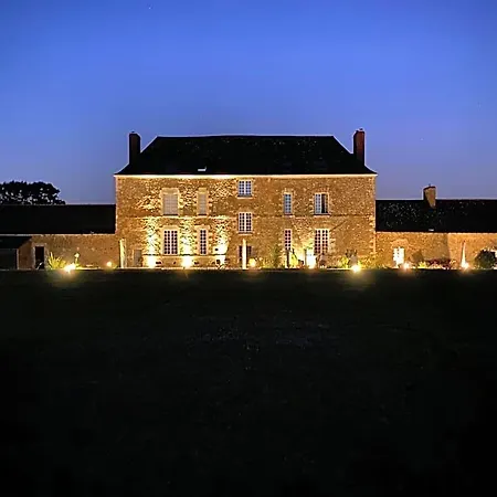 Chateau De La Garnison Bed & Breakfast