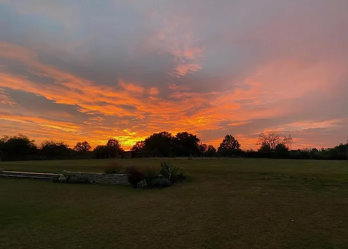 Château De La Garnison Couette-café