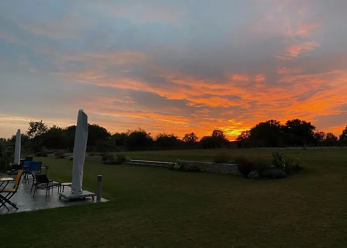 Chateau De La Garnison Bed and breakfast 3*