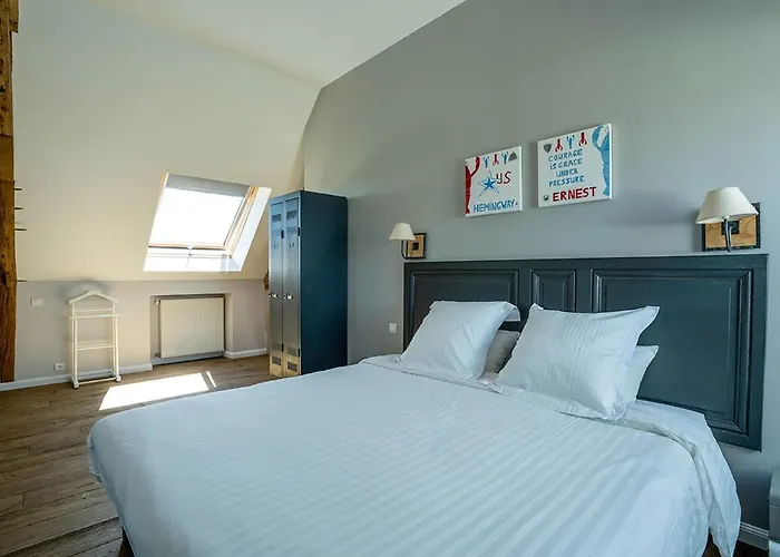 Chateau De La Garnison 3* Orvault